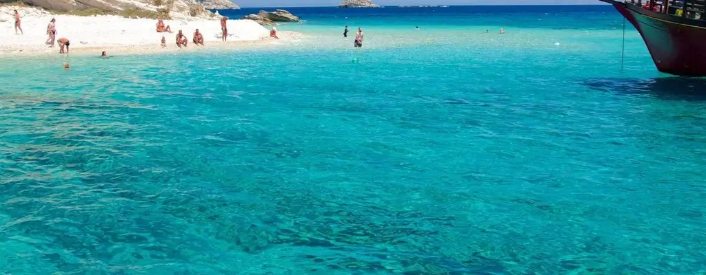 An iconic view of Lipsi